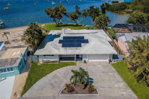 Casa en venta en Gulfport, Florida, 3 dormitorios, 213.86 m2 № 1736356 - foto 4