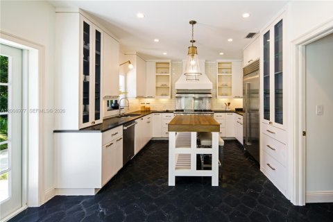 Villa ou maison à vendre à Coral Gables, Floride: 6 chambres, 401.24 m2 № 2084844 - photo 26