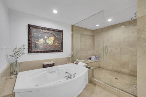 Купить кондоминиум в Холливуд, Флорида 3 спальни, 214.42м2, № 2020340 - фото 12