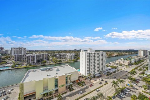 Купить кондоминиум в Холливуд, Флорида 3 спальни, 214.42м2, № 2020340 - фото 29