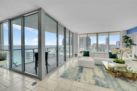 Купить кондоминиум в Холливуд, Флорида 3 спальни, 214.42м2, № 2020340 - фото 22