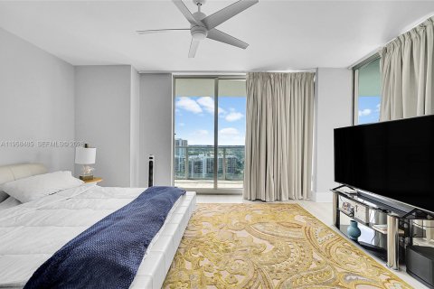 Купить кондоминиум в Холливуд, Флорида 3 спальни, 214.42м2, № 2020340 - фото 13