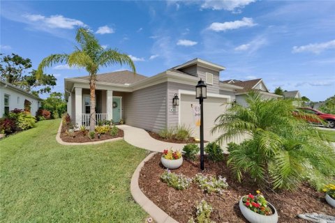 House in Parrish, Florida 3 bedrooms, 164.07 sq.m. № 1686626 - photo 2