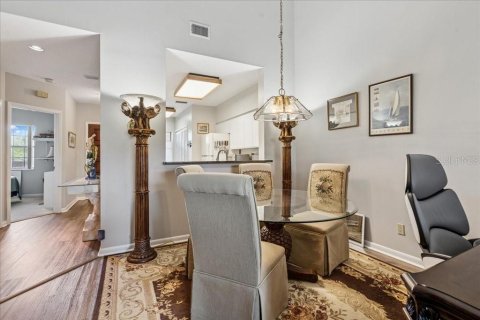 Condo in Palm Coast, Florida, 2 bedrooms  № 1740548 - photo 9