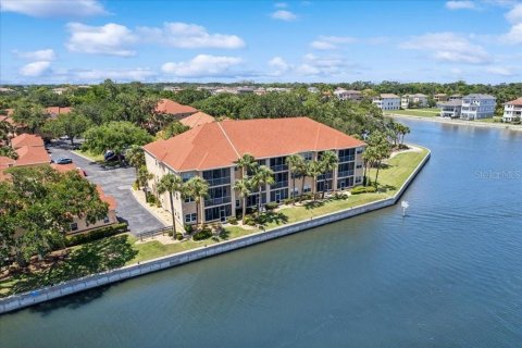 Condo in Palm Coast, Florida, 2 bedrooms  № 1740548 - photo 1