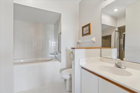 Condo in Palm Coast, Florida, 2 bedrooms  № 1740548 - photo 20