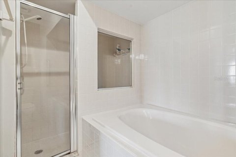 Condo in Palm Coast, Florida, 2 bedrooms  № 1740548 - photo 21