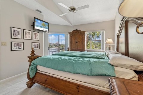 Condo in Palm Coast, Florida, 2 bedrooms  № 1740548 - photo 18