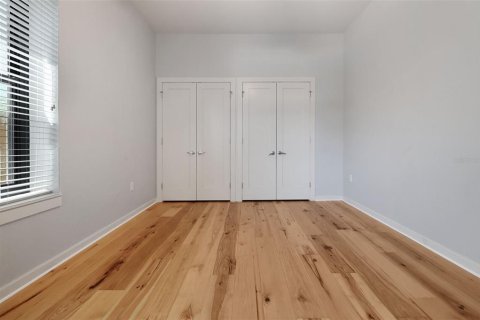 Condo in Saint Petersburg, Florida, 2 bedrooms  № 1773883 - photo 16