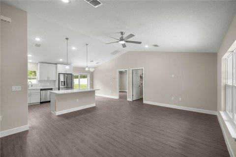 Casa en venta en Ocklawaha, Florida, 3 dormitorios, 137.31 m2 № 1901477 - foto 5