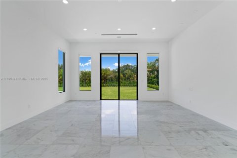 House in Plantation, Florida 4 bedrooms № 1874510 - photo 30
