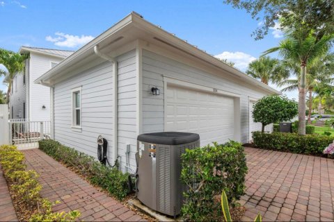 Adosado en alquiler en Jupiter, Florida, 3 dormitorios, 175.59 m2 № 1160281 - foto 1