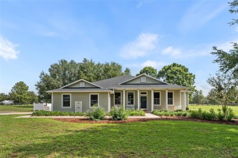 Villa ou maison à Alachua, Floride 3 chambres, 222.41 m2 № 2359094
