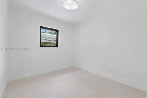 House in West Park, Florida 3 bedrooms, 102.38 sq.m. № 2067454 - photo 28