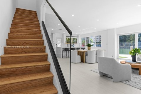 Купить виллу или дом в Майами-Бич, Флорида 3 спальни, 151.62м2, № 1995331 - фото 23