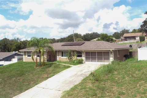 Villa ou maison à Lake Wales, Floride 3 chambres, 147.53 m2 № 2204198