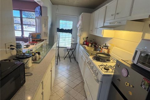 Copropriété à vendre à Miami Gardens, Floride: 1 chambre, 64.29 m2 № 2010708 - photo 5