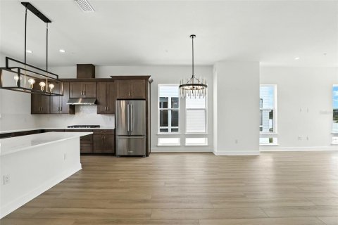 Adosado en alquiler en Orlando, Florida, 3 dormitorios, 193.7 m2 № 1884818 - foto 6
