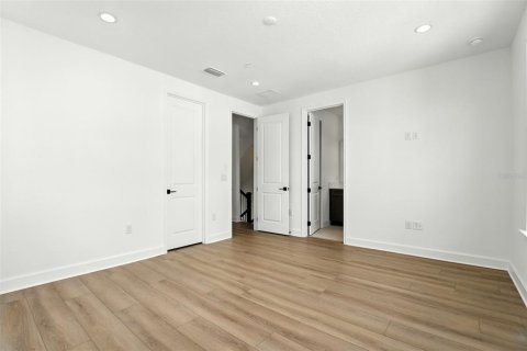 Adosado en alquiler en Orlando, Florida, 3 dormitorios, 193.7 m2 № 1884818 - foto 21