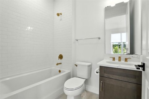 Adosado en alquiler en Orlando, Florida, 3 dormitorios, 193.7 m2 № 1884818 - foto 19