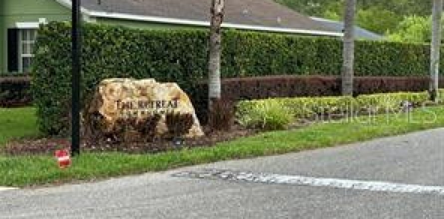 House in Clermont, Florida 3 bedrooms, 138.8 sq.m. № 2196142