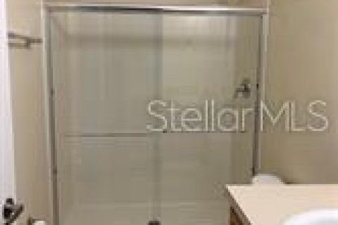 House in Clermont, Florida 3 bedrooms, 138.8 sq.m. № 2196142 - photo 25