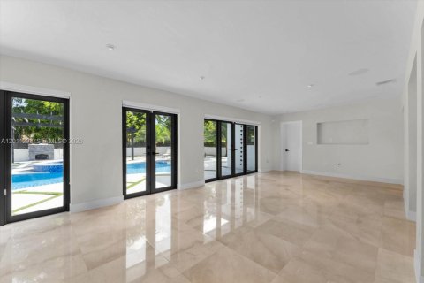 Villa ou maison à vendre à Miami Shores, Floride: 4 chambres, 271.46 m2 № 2171093 - photo 12