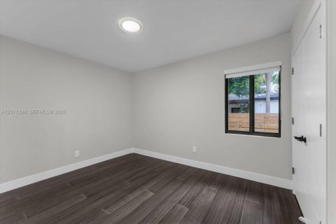 Villa ou maison à vendre à Miami Shores, Floride: 4 chambres, 271.46 m2 № 2171093 - photo 19