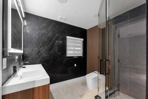 Villa ou maison à vendre à Miami Shores, Floride: 4 chambres, 271.46 m2 № 2171093 - photo 16