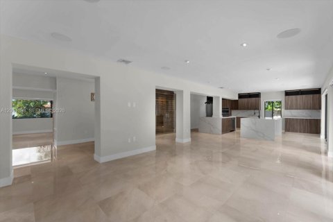 Villa ou maison à vendre à Miami Shores, Floride: 4 chambres, 271.46 m2 № 2171093 - photo 9