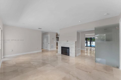 Villa ou maison à vendre à Miami Shores, Floride: 4 chambres, 271.46 m2 № 2171093 - photo 5