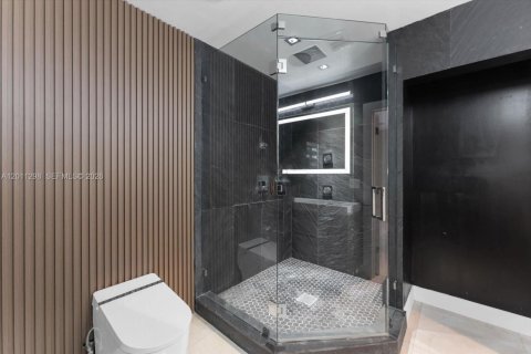 Villa ou maison à vendre à Miami Shores, Floride: 4 chambres, 271.46 m2 № 2171093 - photo 17