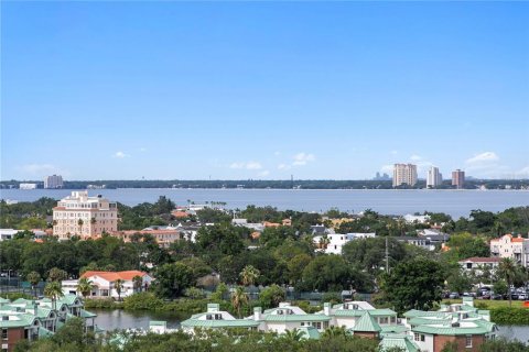 Condo in Tampa, Florida, 3 bedrooms № 2091674 - photo 11