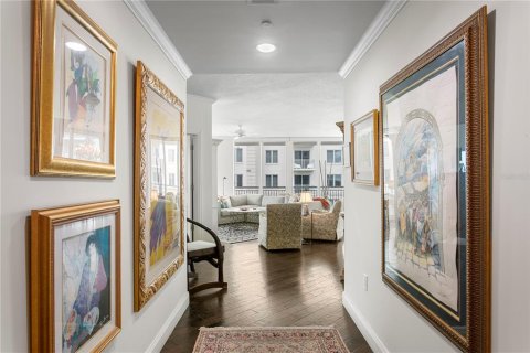 Condo in Tampa, Florida, 3 bedrooms № 2091674 - photo 9