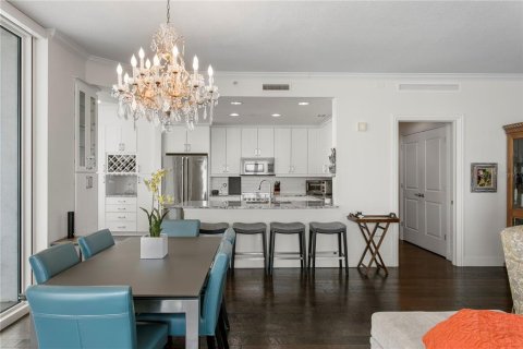 Condo in Tampa, Florida, 3 bedrooms № 2091674 - photo 20