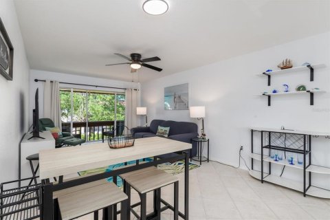 Condo in Punta Gorda, Florida, 2 bedrooms  № 1508338 - photo 11