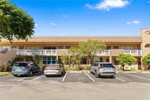 Condo in Sunrise, Florida, 1 bedroom № 2082578