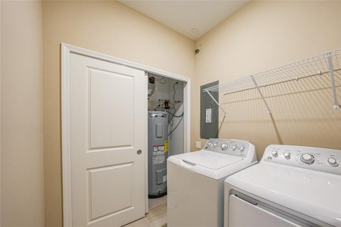Condo in Port Charlotte, Florida, 3 bedrooms  № 1840617 - photo 20