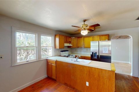 House in Clearwater, Florida 4 bedrooms, 248.05 sq.m. № 1733161 - photo 15