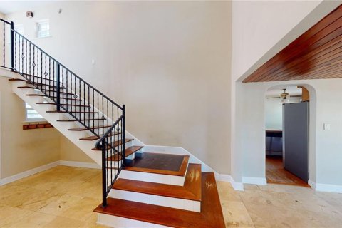 House in Clearwater, Florida 4 bedrooms, 248.05 sq.m. № 1733161 - photo 23