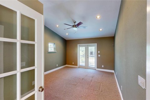 House in Clearwater, Florida 4 bedrooms, 248.05 sq.m. № 1733161 - photo 30