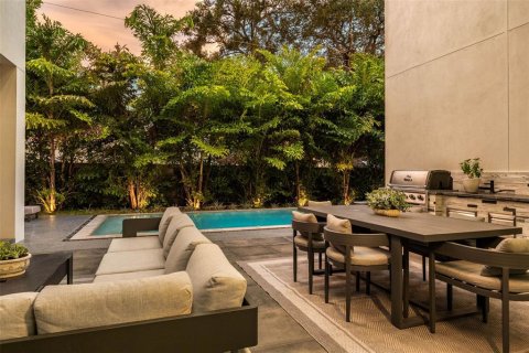 Villa ou maison à vendre à Tampa, Floride: 4 chambres, 432.46 m2 № 2388916 - photo 3