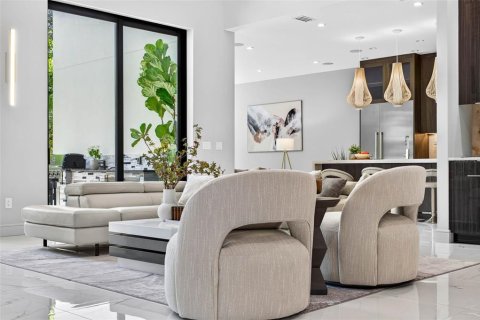 Villa ou maison à vendre à Tampa, Floride: 4 chambres, 432.46 m2 № 2388916 - photo 21