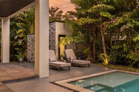 Villa ou maison à vendre à Tampa, Floride: 4 chambres, 432.46 m2 № 2388916 - photo 5