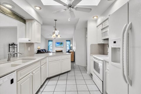 Casa en venta en Port Charlotte, Florida, 3 dormitorios, 208.01 m2 № 1900654 - foto 10
