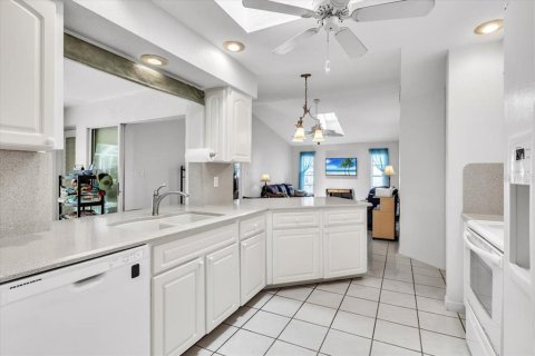 Casa en venta en Port Charlotte, Florida, 3 dormitorios, 208.01 m2 № 1900654 - foto 11
