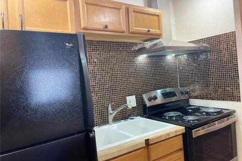 Copropriété à louer à Tampa, Floride: 1 chambre, 70.61 m2 № 2404696 - photo 8