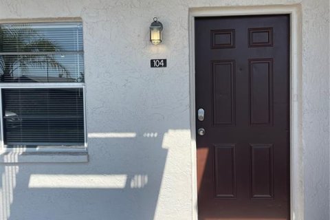 Copropriété à louer à Tampa, Floride: 1 chambre, 70.61 m2 № 2404696 - photo 3