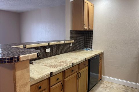 Copropriété à louer à Tampa, Floride: 1 chambre, 70.61 m2 № 2404696 - photo 7