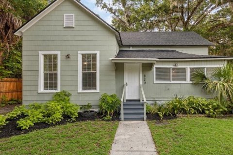 Villa ou maison à Ocala, Floride 4 chambres, 155.7 m2 № 2308163